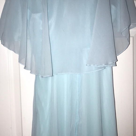 Cape Detail Chiffon Maxi Dress BOOHOO - Picture 7 of 8